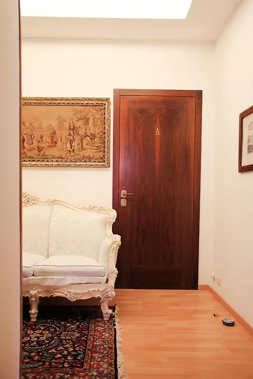 فيرونا Residenza Piazzetta Monte فندق مبيت وإفطار